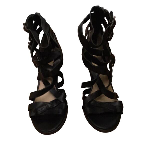 Frye Mika Black Leather Strappy Back Zip 4 Buckle Heel Sandal Sz 7.5M - Picture 4 of 8